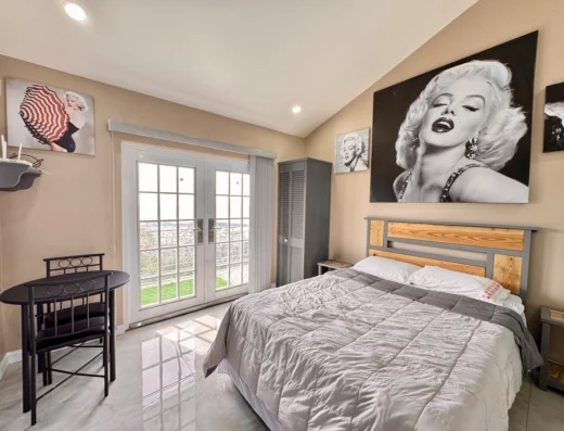 Marilyn Monroe Safe Havyn Fort George